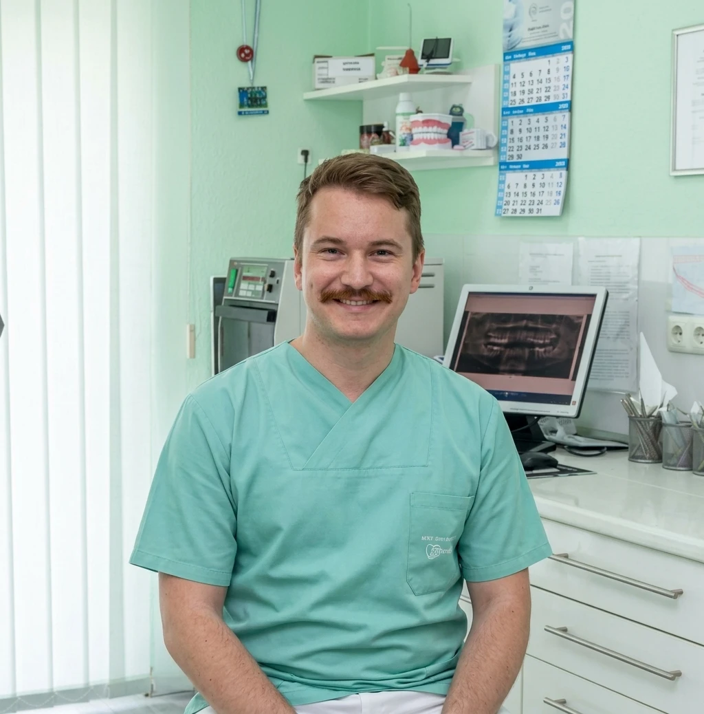 Jasmin Bukić, doktor stomatologije